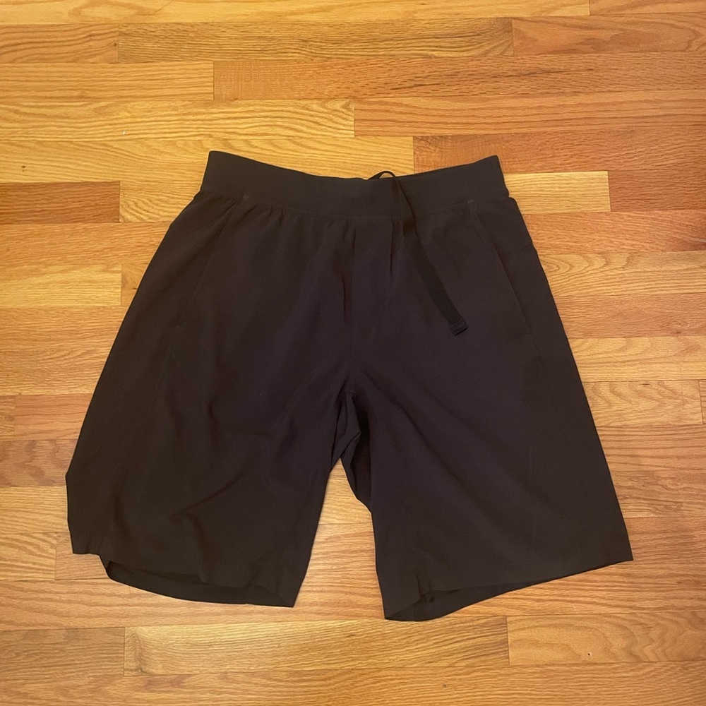 Men’s Lululemon T.H.E Short 11” Linerless -Large